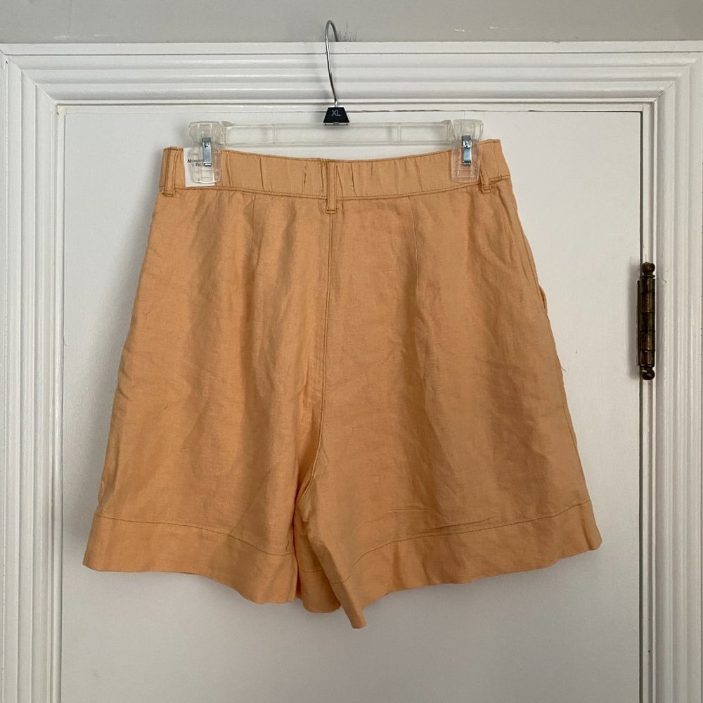 Abercrombie & Fitch Linen Blend Tailored Pleated Front Orange Shorts - Picture 6 of 8